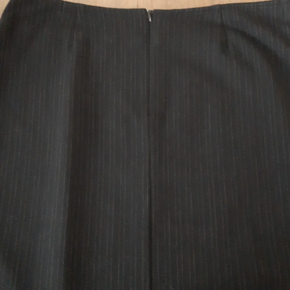 San Francisco / Striped Pleated Skirt / Size 9 - Picture 4 of 7
